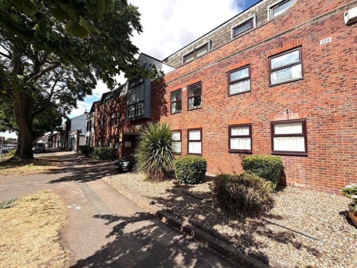 1 Bedroom Property For Sale In High Street, Baldock, SG7