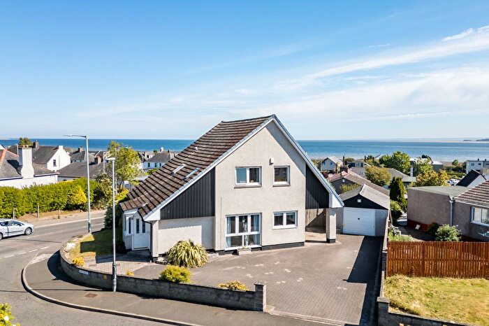 4 Bedroom Villa For Sale In Waterside, Monifieth, DD5