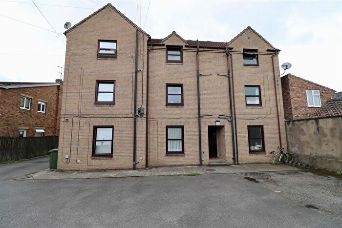 1 Bedroom Flat For Sale In Union Street, Pocklington, YO42