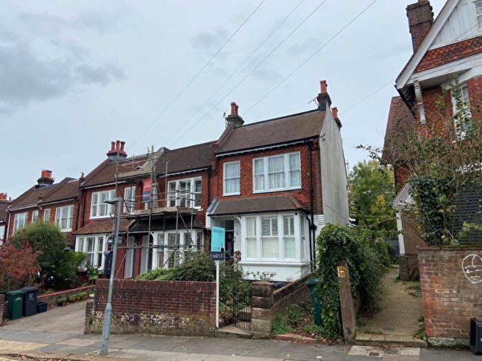 1 Bedroom Flat For Sale In Flat, Highcroft Villas, Brighton, Brighton & Hove, BN1