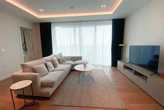 3 Bedroom Flat To Rent In Lillie Square, London, SW6