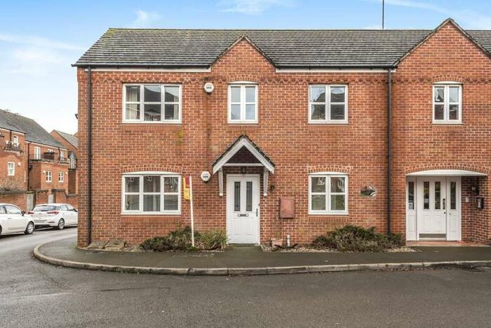 1 Bedroom Apartment To Rent In Clarkes Court, Banbury, OX16