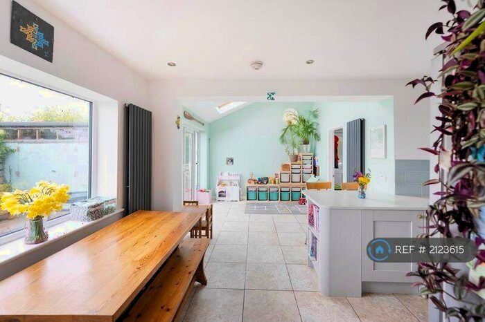 3 Bedroom Semi-Detached House To Rent In Providence View, Long Ashton, Bristol, BS41