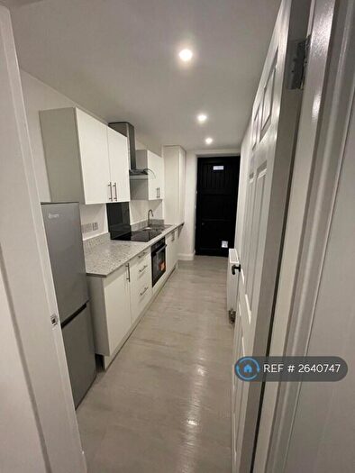 1 Bedroom Flat To Rent In Alfred Terrace, Glasgow, G12