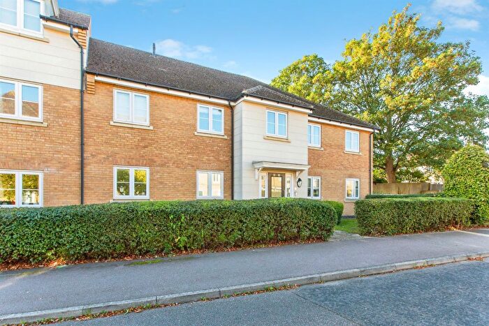 2 Bedroom Flat For Sale In North Lodge Drive, Papworth Everard, Cambridge, CB23