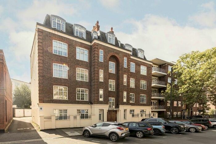 1 Bedroom Flat To Rent In Sheen Road, Richmond, TW9