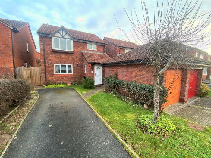 4 Bedroom House To Rent In Loram Way, Alphington, Exeter, EX2