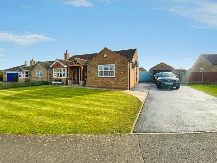 4 Bedroom Detached Bungalow For Sale In Doncaster Gardens, Navenby, Lincoln, LN5