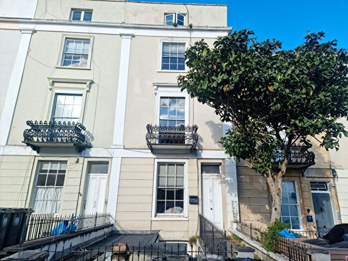 8 Bedroom Semi Detached House To Rent In Saint Paul's Road, Bristol, BS8