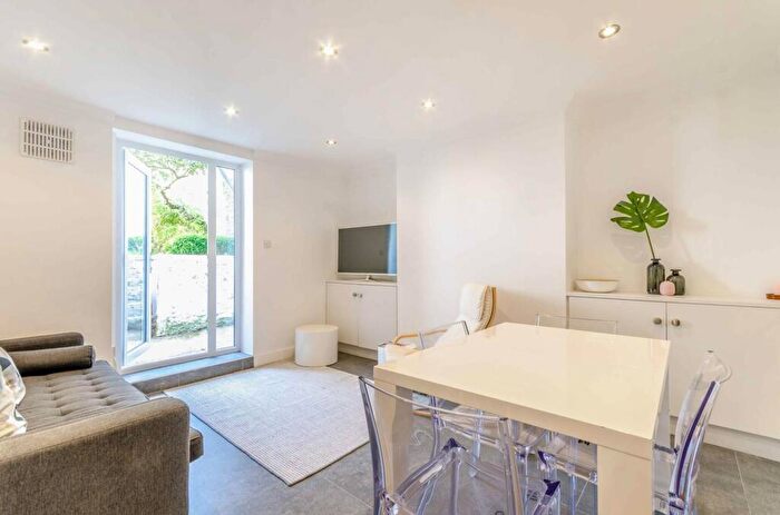 1 Bedroom Flat To Rent In Mildmay Park, Mildmay, London, N1