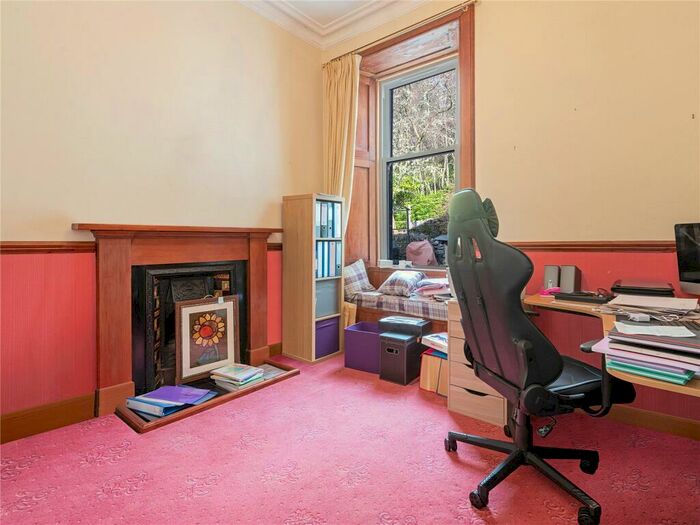 5 Bedroom Detached House For Sale In Garelochhead, Helensburgh, Argyll