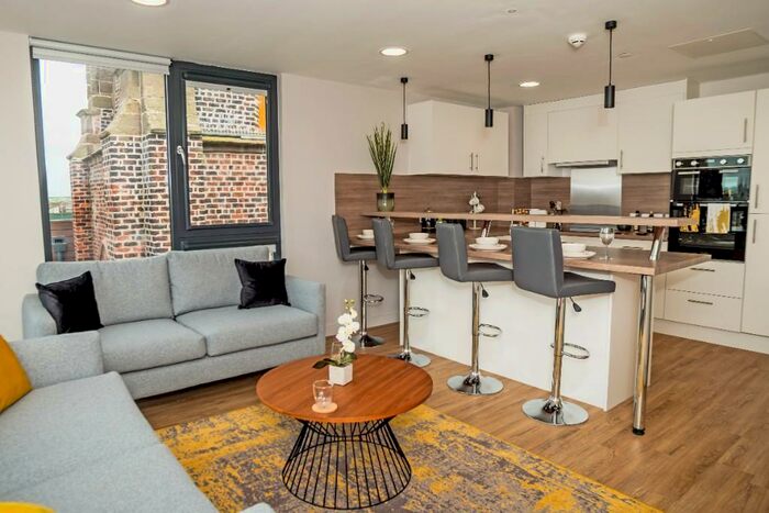 6 Bedroom Apartment To Rent In Schoolhill, Aberdeen, Aberdeenshire, AB10