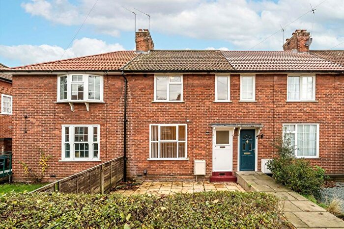 2 Bedroom Terraced House To Rent In Greatdown Road, Hanwell, W7