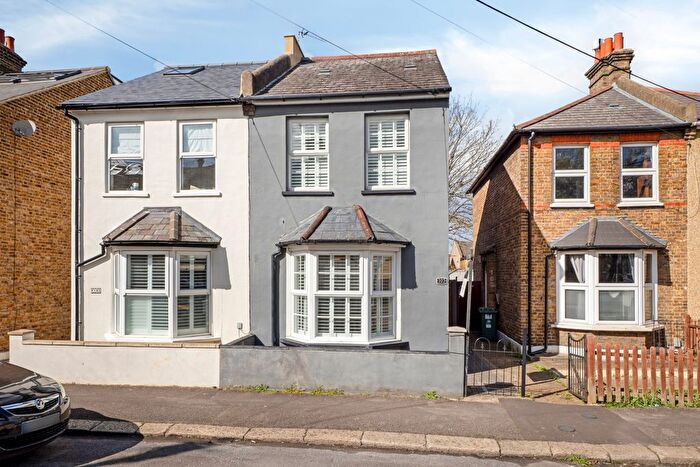 2 Bedroom Semi Detached House For Sale In Sutton, Surrey, SM1