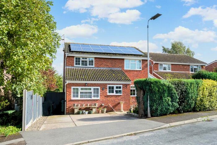 4 Bedroom Detached House For Sale In Redwood Close, Ross-on-Wye, HR9