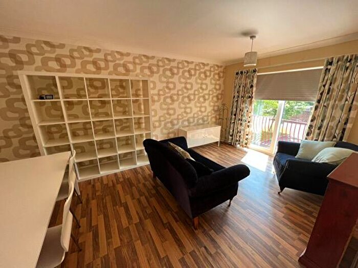 2 Bedroom Apartment To Rent In Severn Grove, Pontcanna, CF11