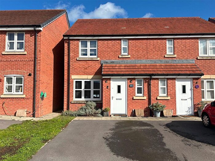 3 Bedroom Semi-Detached House For Sale In Lapham Vale, Salisbury, Wiltshire, SP2