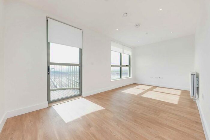 1 Bedroom Flat To Rent In Green Street, London, NW10