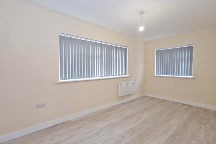 2 Bedroom Apartment To Rent In Walton Road, Woking, Surrey, GU21