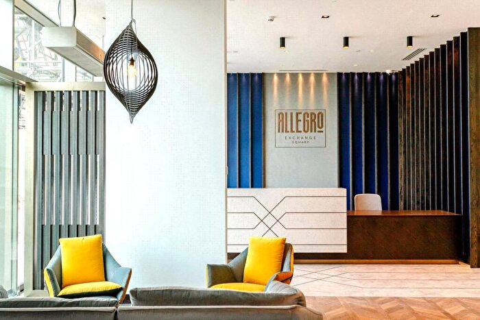 1 Bedroom Apartment To Rent In Exchange Square, The Priory Queensway, Birmingham, West Midlands, B4