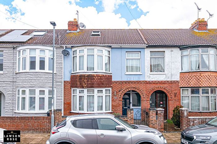 3 Bedroom Terraced House For Sale In Lovett Road, Portsmouth, PO3