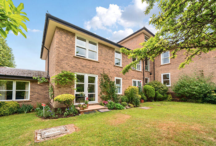 2 Bedroom Apartment For Sale In Pittville Circus Road, Cheltenham, Gloucestershire, GL52