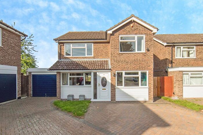 4 Bedroom Detached House For Sale In Byron Avenue, Lexden, Colchester, CO3