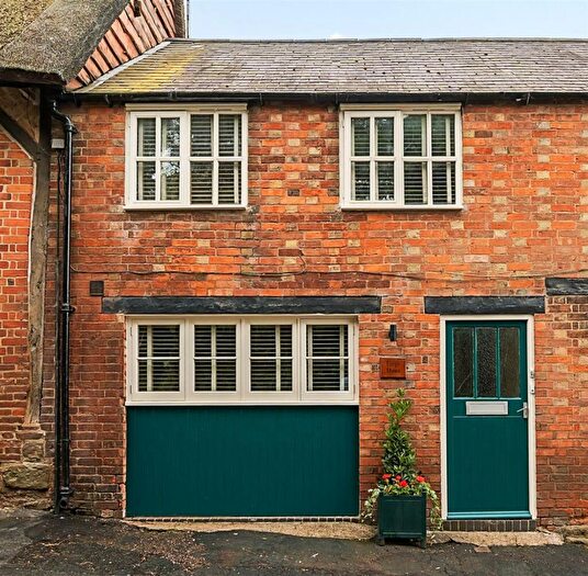 3 Bedroom Character Property For Sale In Forge Mews, Burton Overy, Leicestershire, LE8
