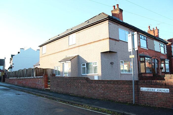 3 Bedroom End Of Terrace House For Sale In Mansfield Road, Alfreton, Derbyshire., DE55