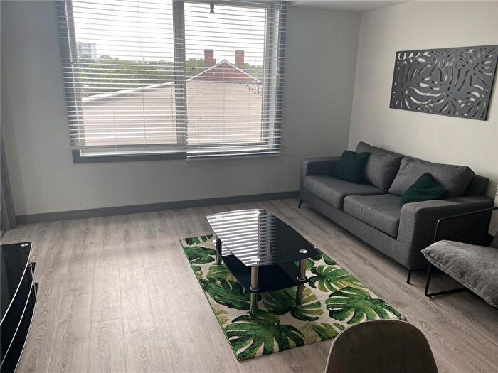 2 Bedroom Apartment To Rent In Goodman Street, Birmingham, B1