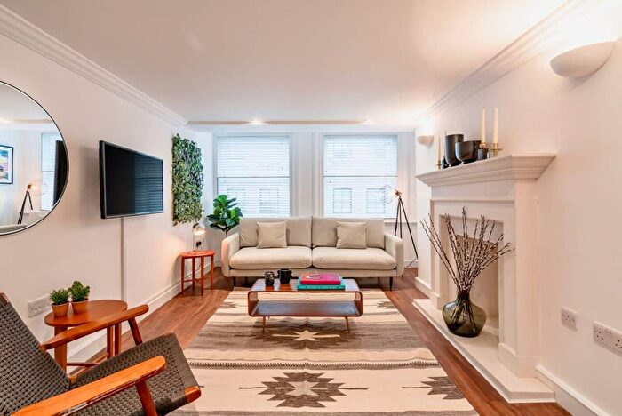 1 Bedroom Flat To Rent In Soho, W1D