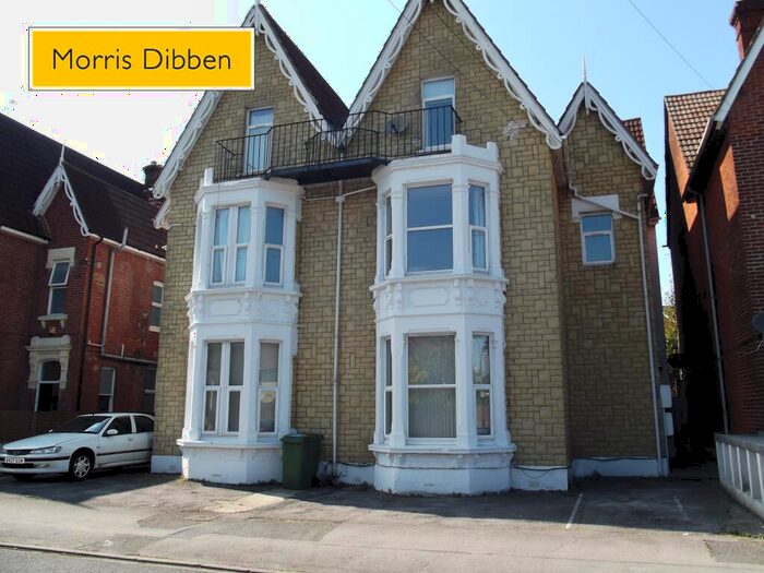 2 Bedroom Flat To Rent In St. Ronans Road, Southsea, PO4