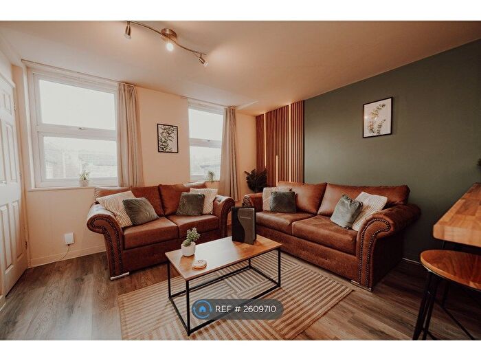 6 Bedroom Flat To Rent In Loughborough Road, West Bridgford, Nottingham, NG2