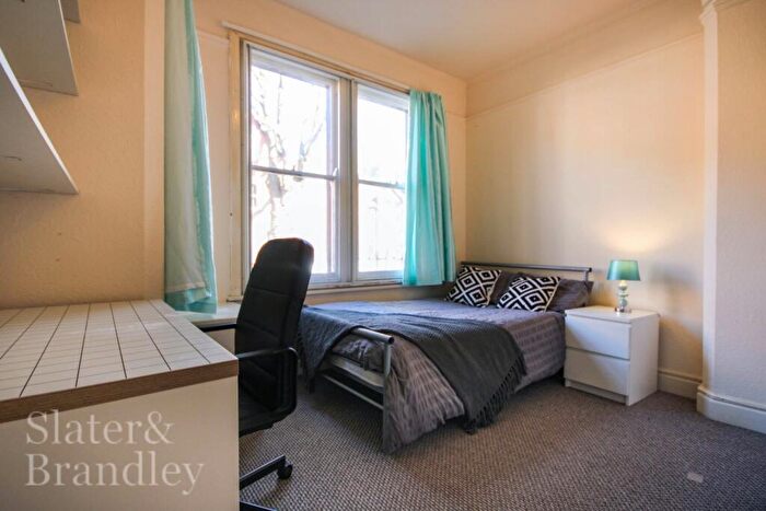 1 Bedroom Terraced House To Rent In Castle Boulevard, Nottingham, NG7