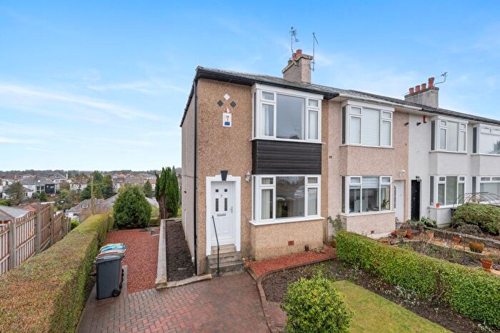 2 Bedroom Semi Detached House To Rent In The Oval, Clarkston, Glasgow, G76