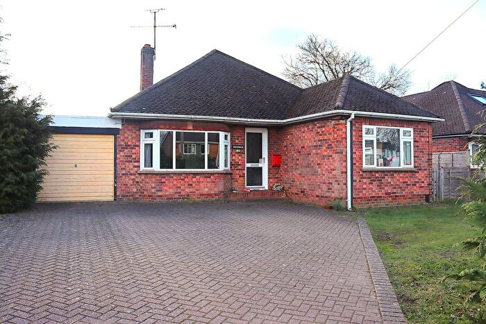 3 Bedroom Detached Bungalow For Sale In Hamesmoor Road, Mytchett, Camberley, GU16