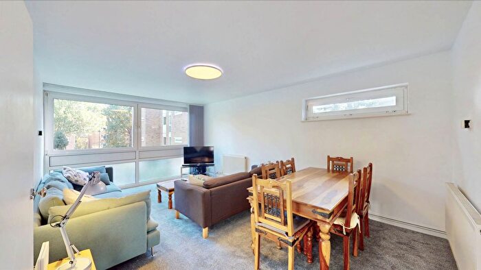 2 Bedroom Flat To Rent In Stanhope Road, Highgate, N6