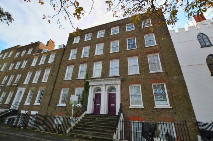 1 Bedroom Flat To Rent In Margate, CT9