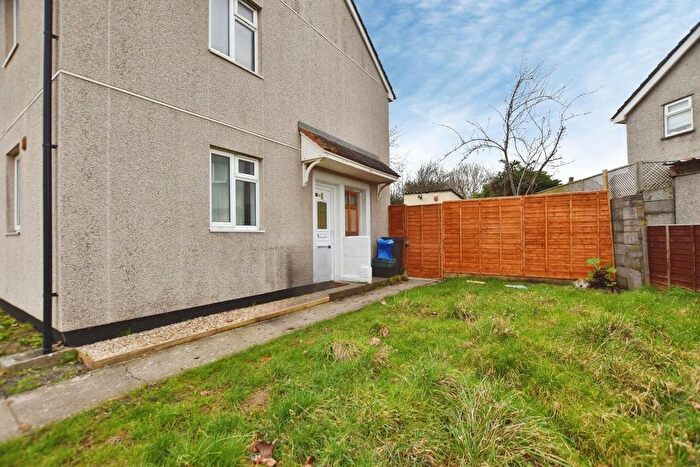 2 Bedroom Flat To Rent In Sherrin Way, Bristol, BS13