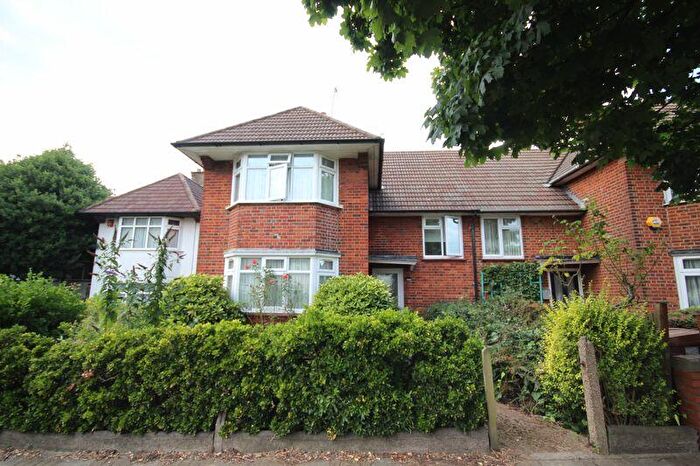 3 Bedroom Semi-Detached House To Rent In Lascelles Avenue, Harrow, HA1