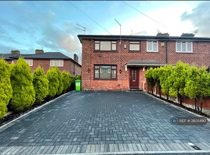 3 Bedroom Detached House To Rent In Stainton Avenue, Manchester, M18