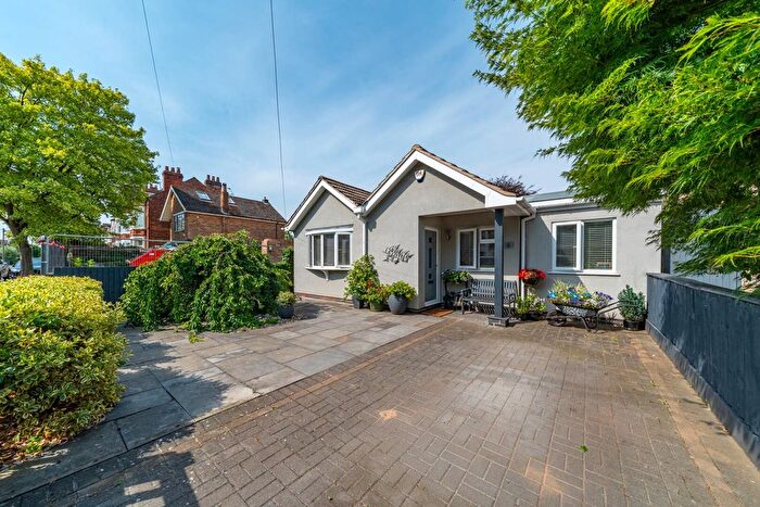 3 Bedroom Detached Bungalow For Sale In Adbolton Grove, West Bridgford, Nottingham, NG2