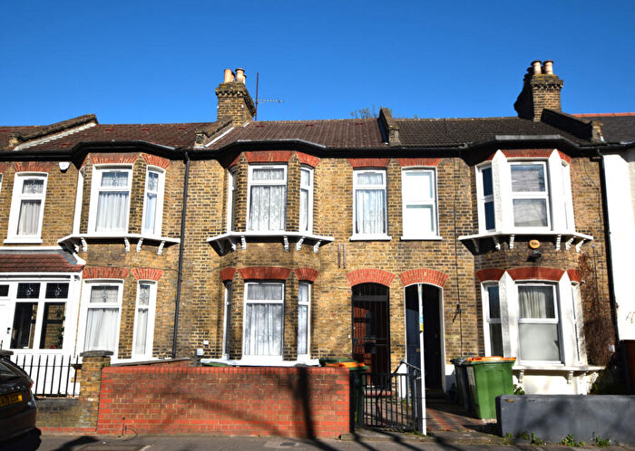 3 Bedroom Terraced House To Rent In Stopford Road, Plaistow, London, E13