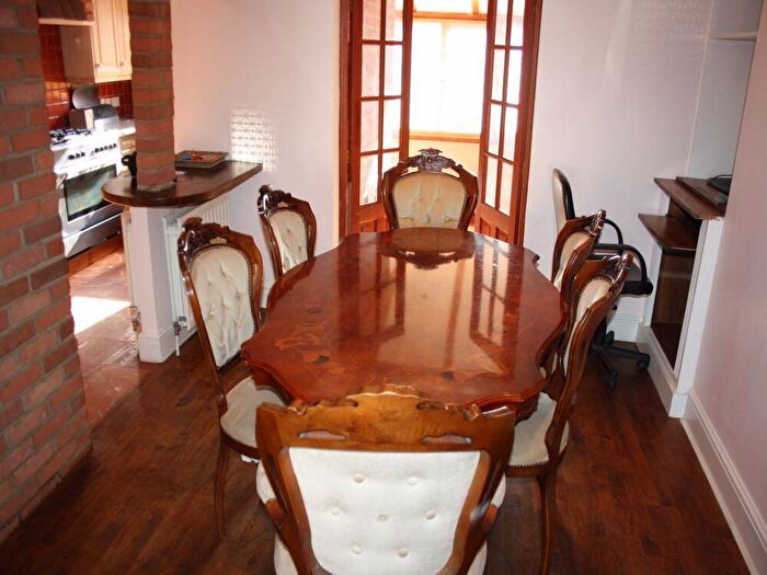 3 Bedroom Terraced House To Rent In Shaldon Road, Edgware, HA8