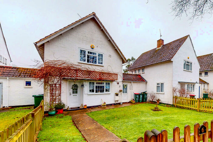 2 Bedroom Terraced House To Rent In Town Barn Road, Crawley, RH11