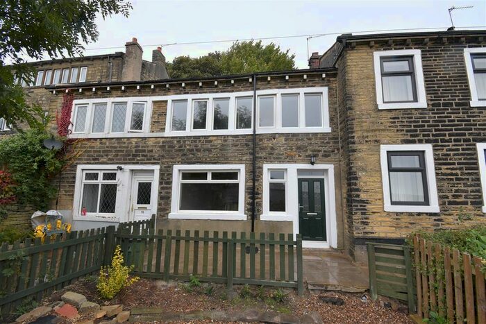 2 Bedroom Cottage To Rent In Small Lane, Golcar, Huddersfield, HD7