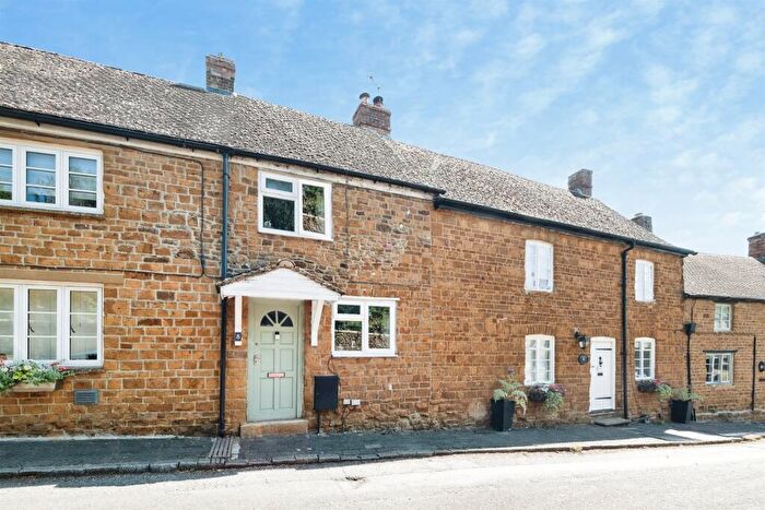 2 Bedroom Terraced House For Sale In Philcote Street, Deddington, Banbury, OX15