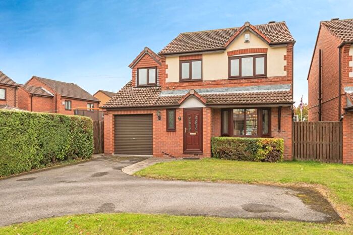 4 Bedroom Detached House For Sale In Gypsy Lane, Castleford, WF10