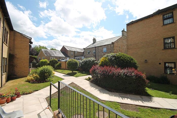 1 Bedroom Flat For Sale In Meadowfield Park, Ponteland, Newcastle Upon Tyne, NE20