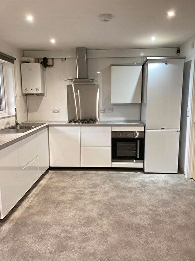 4 Bedroom Town House To Rent In Linden Grange, Claremont Avenue, Bristol (Redland), BS7